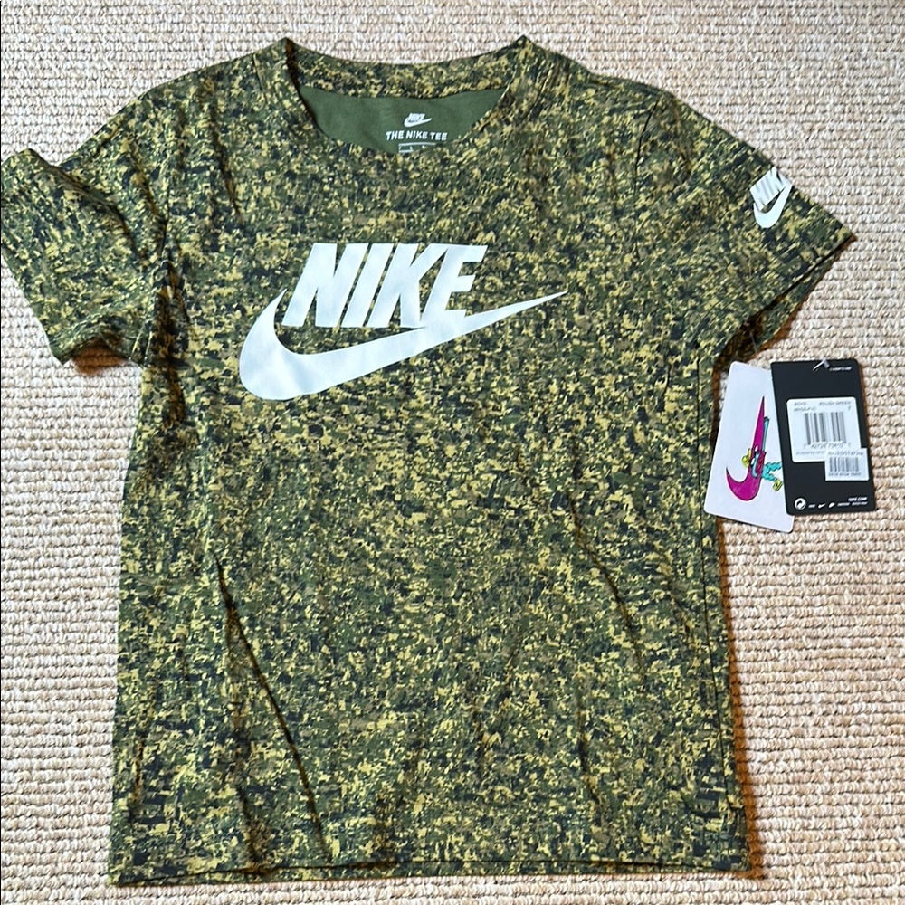 NWT Nike boys Olive Camo Tee with White Logo